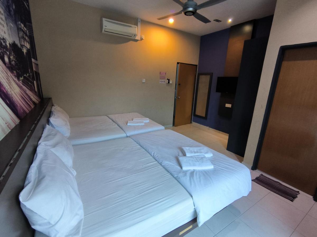 Golden Guest House Kuantan Exterior foto